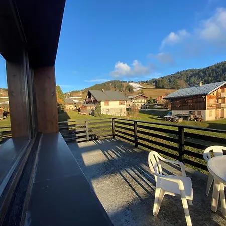 아파트 Au Cernix, 4 Pers, Proche Pistes, Terrasse Spacieuse - Fr-1-733-179